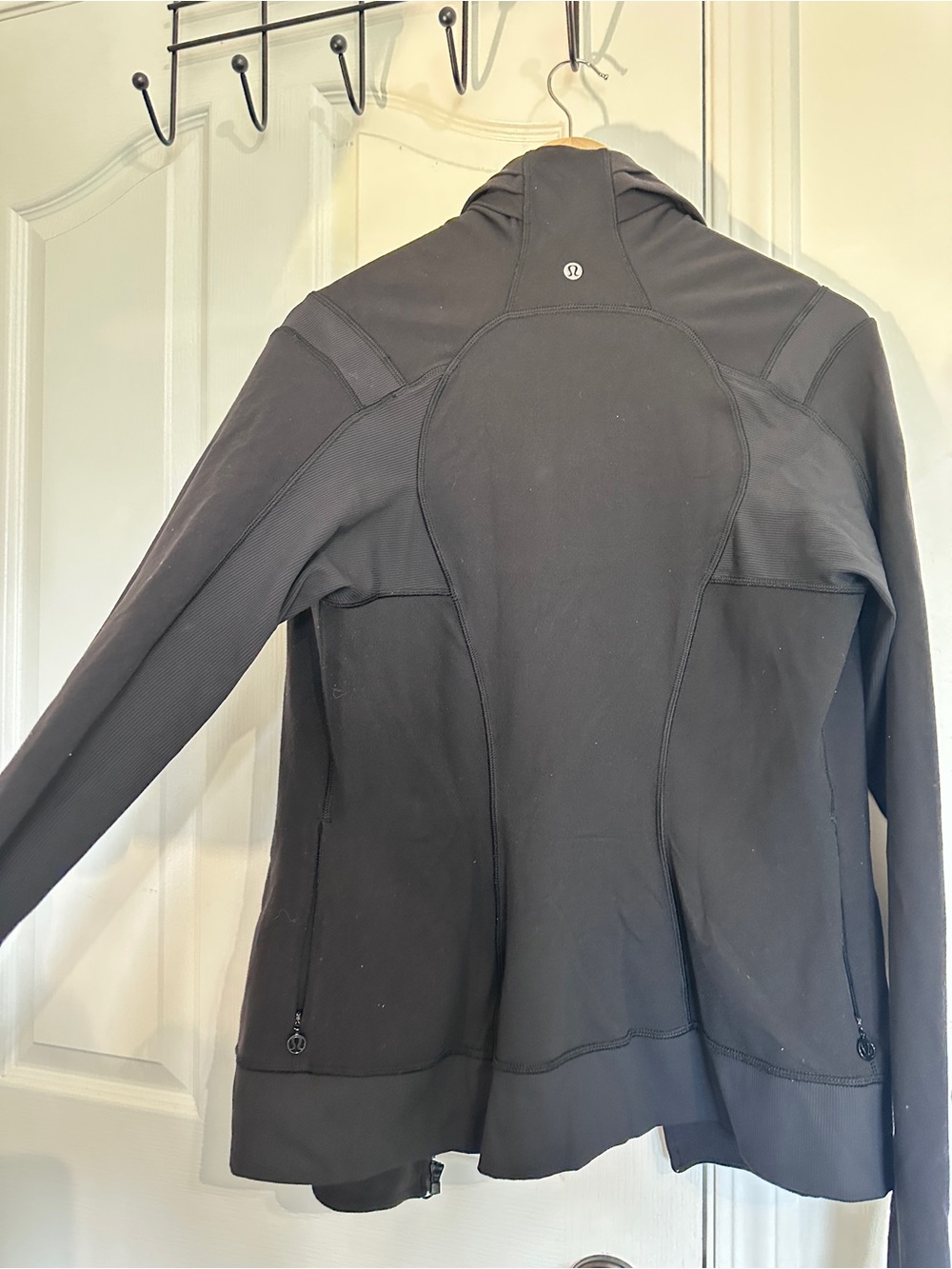 Lululemon Bhakti Yoga Jacket - Picture 11 of 12